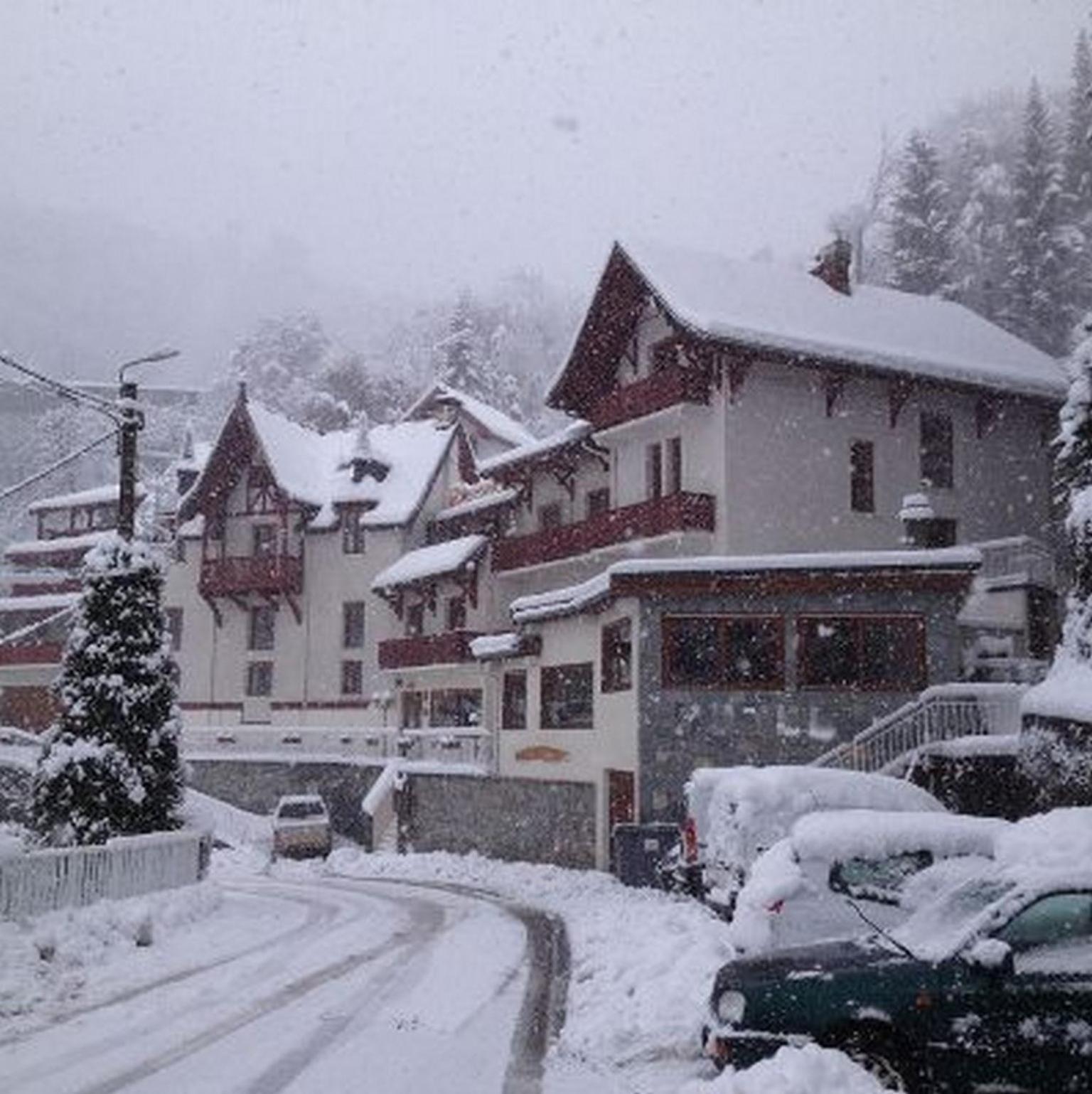 Hotel les Châlets Brides-les-Bains Eksteriør billede